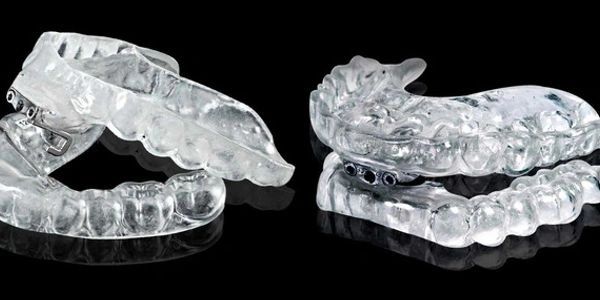 Mandibular advancement oral appliance